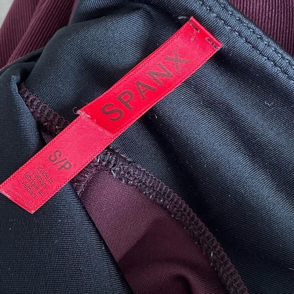 Spanx Micro Rib Knit Control Top Skimmer Legging Pants Maroon Purple Size S - Picture 5 of 8